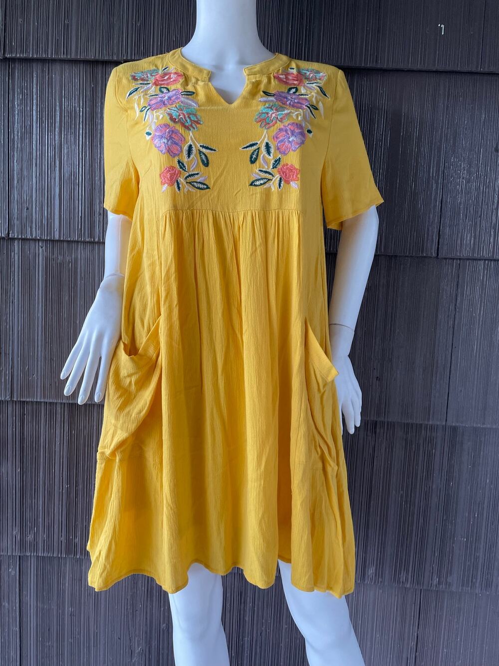 🔥NWT Nomad Yellow Floral embroidered pockets babydoll yellow mini dress peasant
